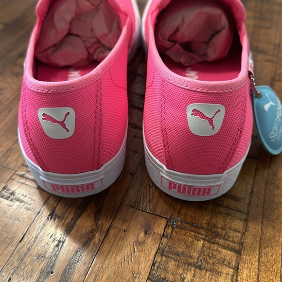 NIB Women’s Puma Bari Slip On Cat - Picture 5 of 7